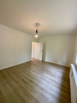 2 Zimmer mit Balkon in ruhiger Lage.. – 47137 Duisburg – Vorschaubild 4
