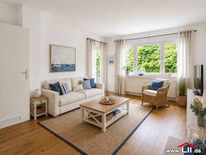 Modernisierte 3-Zimmer-Wohnung mit Balkon und Blick ins Grüne – 60488 Frankfurt am Main – Vorschaubild 1