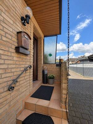 Gemütliches Reihenendhaus mit großem Garten, Terrasse, Garage und viel Nutzfläche – 45883 Gelsenkirchen – Vorschaubild 3