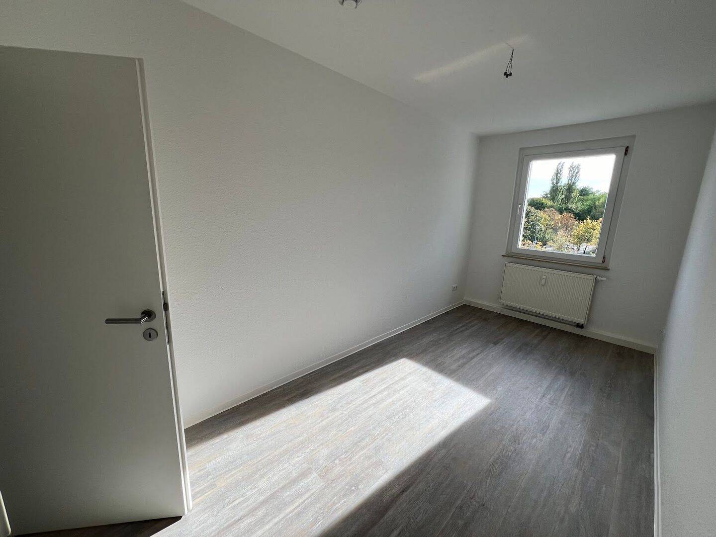 sanierte Wohnung zum sofortigen Einzug!