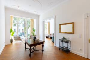 Herrschaftliches Hochparterre Erste Lage direkt an der Alster – 22085 Hamburg – Vorschaubild 2