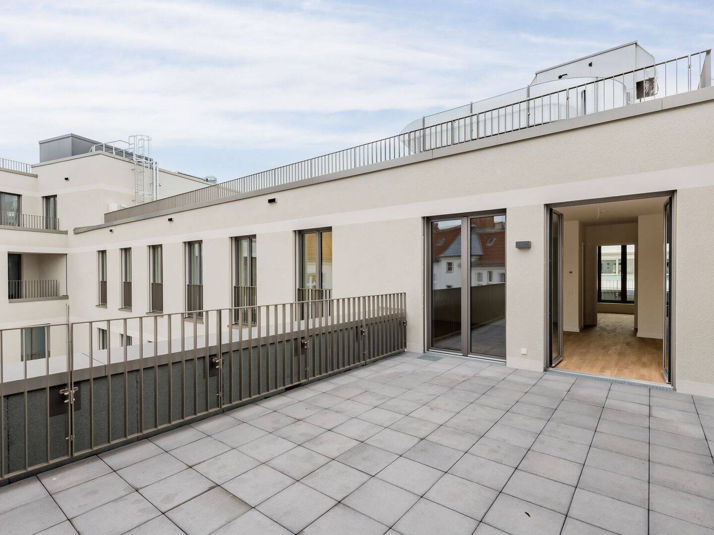 Wohnen im Erstbezug: 2-Zimmer-Neubauwohnung mit großzügiger Dachterrasse in Charlottenburg – Berlin – Vorschaubild 5