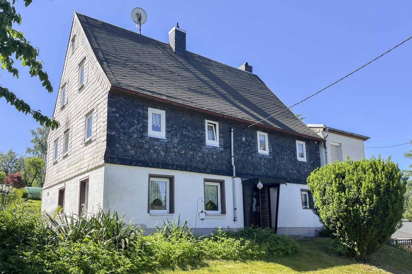 Ihr neues Zuhause im historischen Fachwerkhaus mit großem Grundstück in C-Reichenbrand