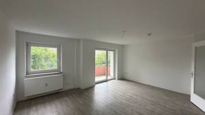 Frisch sanierte 3-Zimmer-Wohnung mit Balkon!