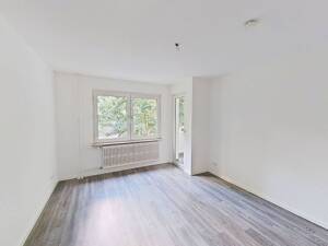 Geräumige 2-Zimmer-Wohnung mit BALKON in Duisburg-Meiderich
