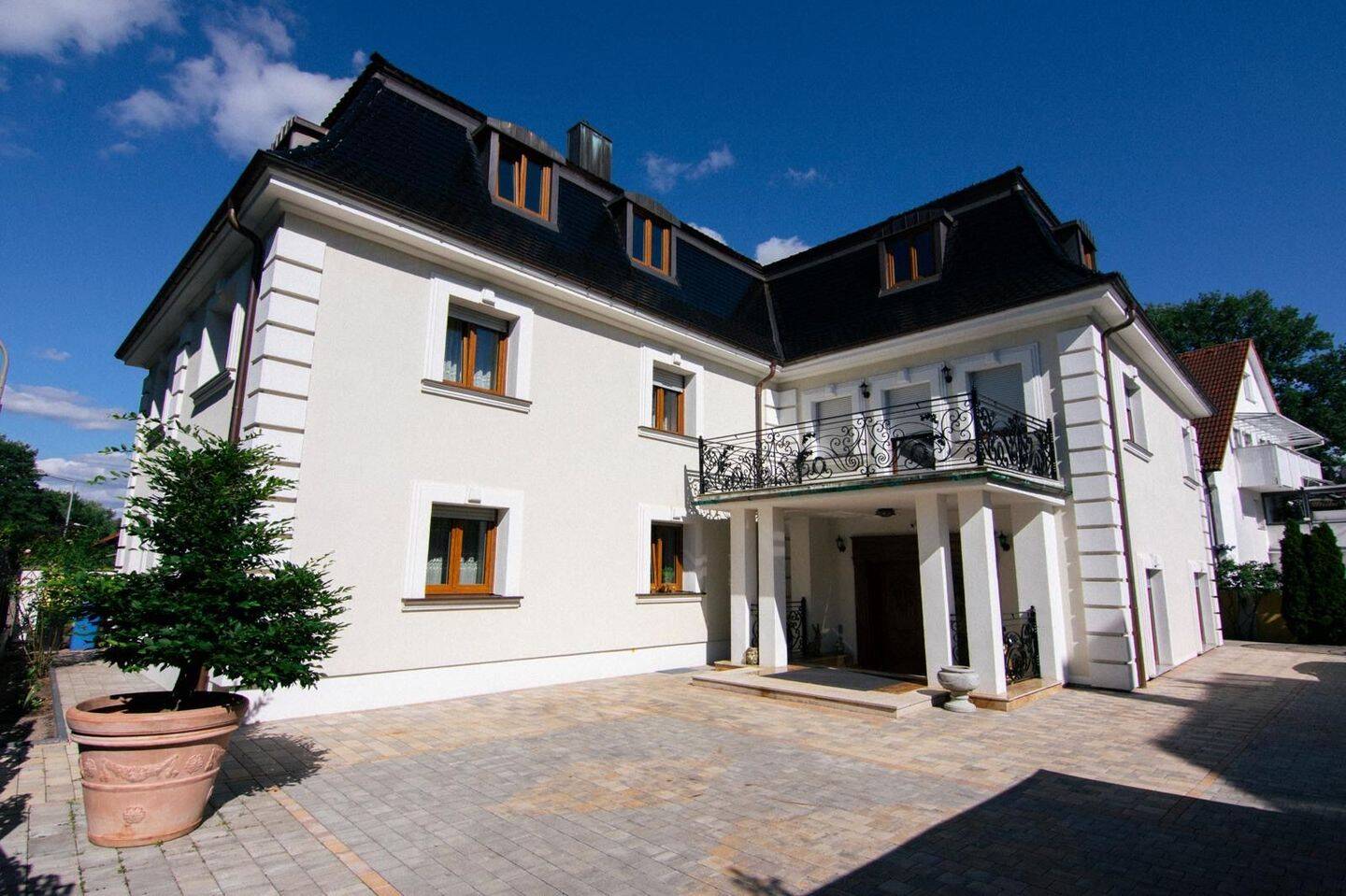 Exklusive Villa im Barockstil für Familien und Generationen – großzügiges Anwesen auf 722 m² in Nürnberg-Reichelsdorf Privat Provisionsfrei – Nürnberg – Vorschaubild 6