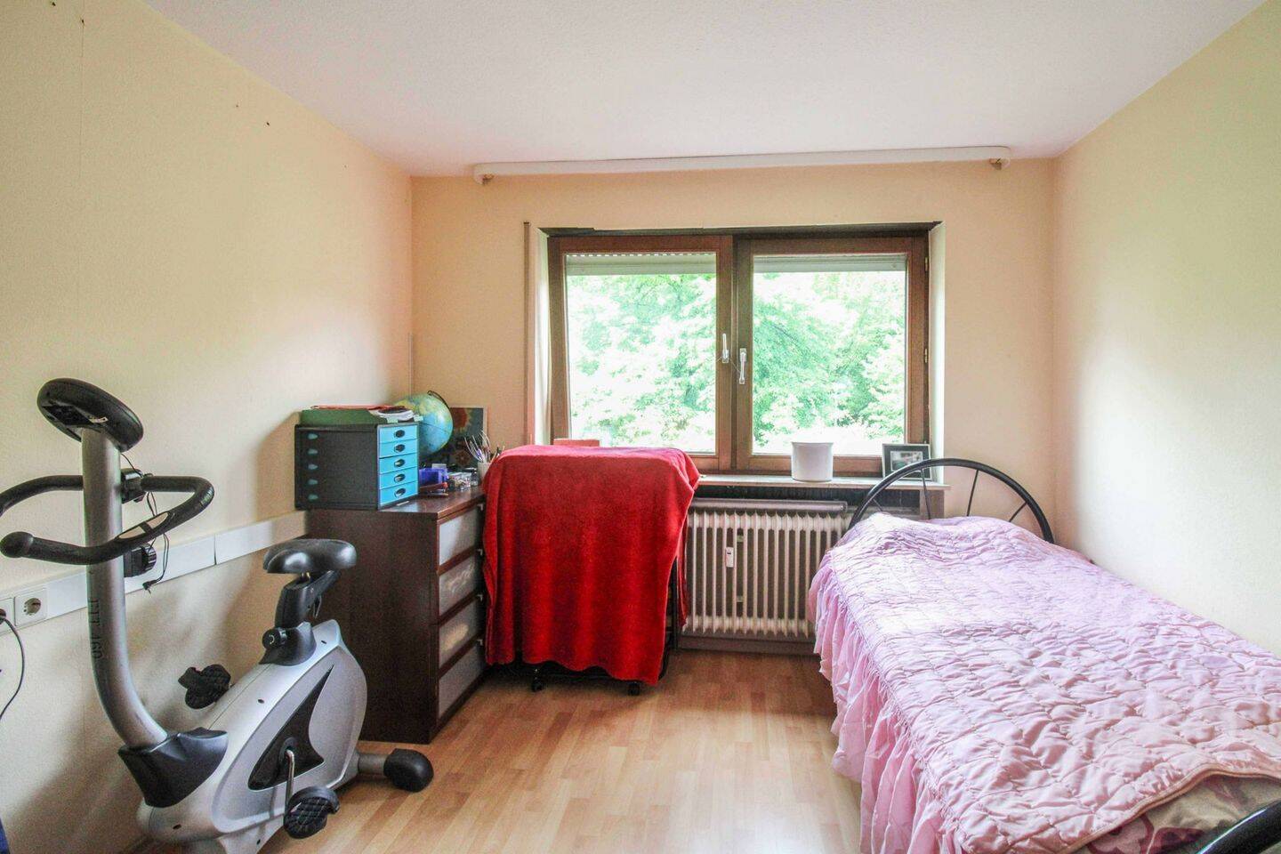 Ruhig & zentrumsnah: Charmante 3,5-Zimmer-Wohnung mit Südbalkon und Garage in Waiblingen – Waiblingen – Vorschaubild 7