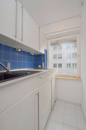 Tolle und modern möblierte Wohnung mit Internet in zentraler Lage in Stuttgart West – 70176 Stuttgart – Vorschaubild 3