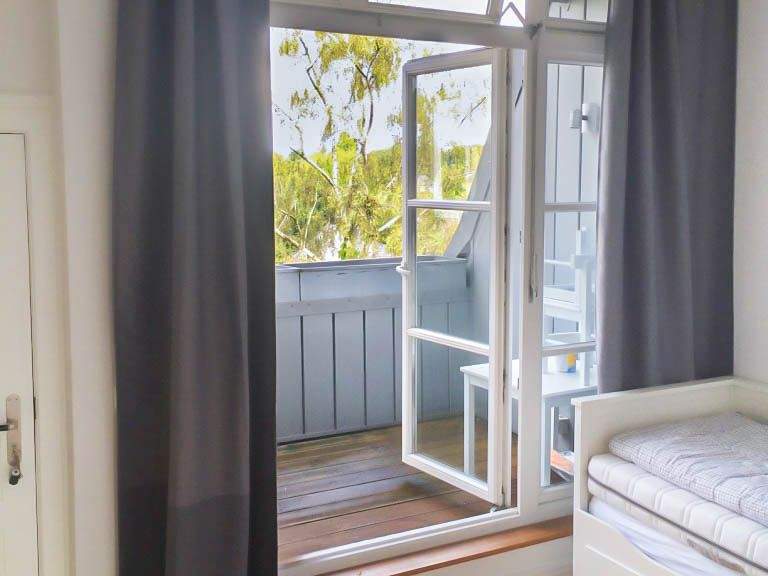 Wohnung mit viel Altbauflair und drei Balkonen in Düsternbrook – Kiel – Vorschaubild 9