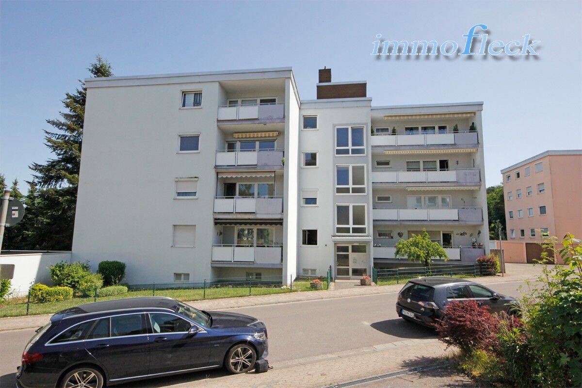 4 ZKB - Eigentumswohnung mit Balkon in ruhiger Nebenstraße von Dudweiler!