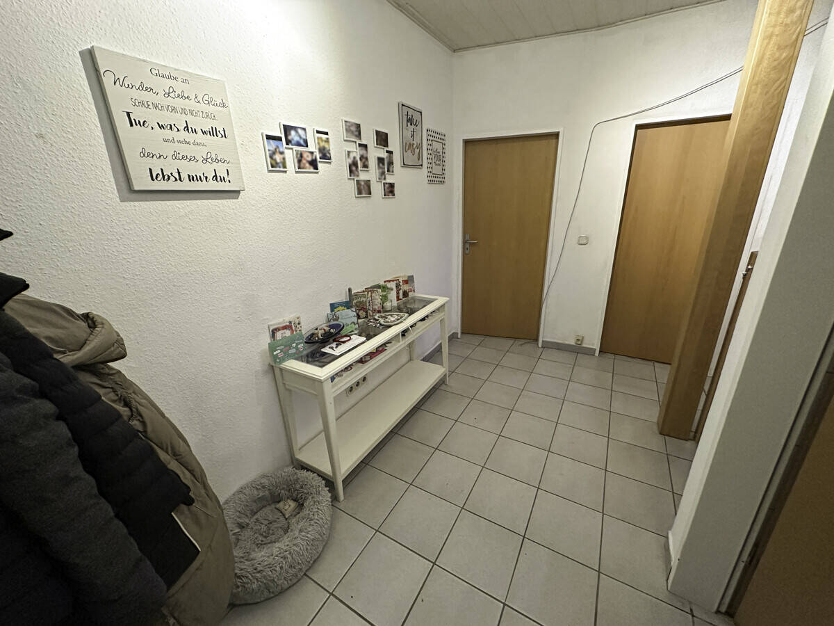 Bremerhaven - Geestemünde // 3-Zimmer-Maisonette-Wohnung mit Erhöhungspotential auf 6% Rendite – Bremerhaven – Vorschaubild 3