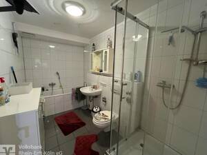 Sofort einziehen und wohlfühlen - Gepflegte 3-Zimmer-Wohnung mit Balkon in Köln-Merkenich – 50769 Köln – Vorschaubild 5