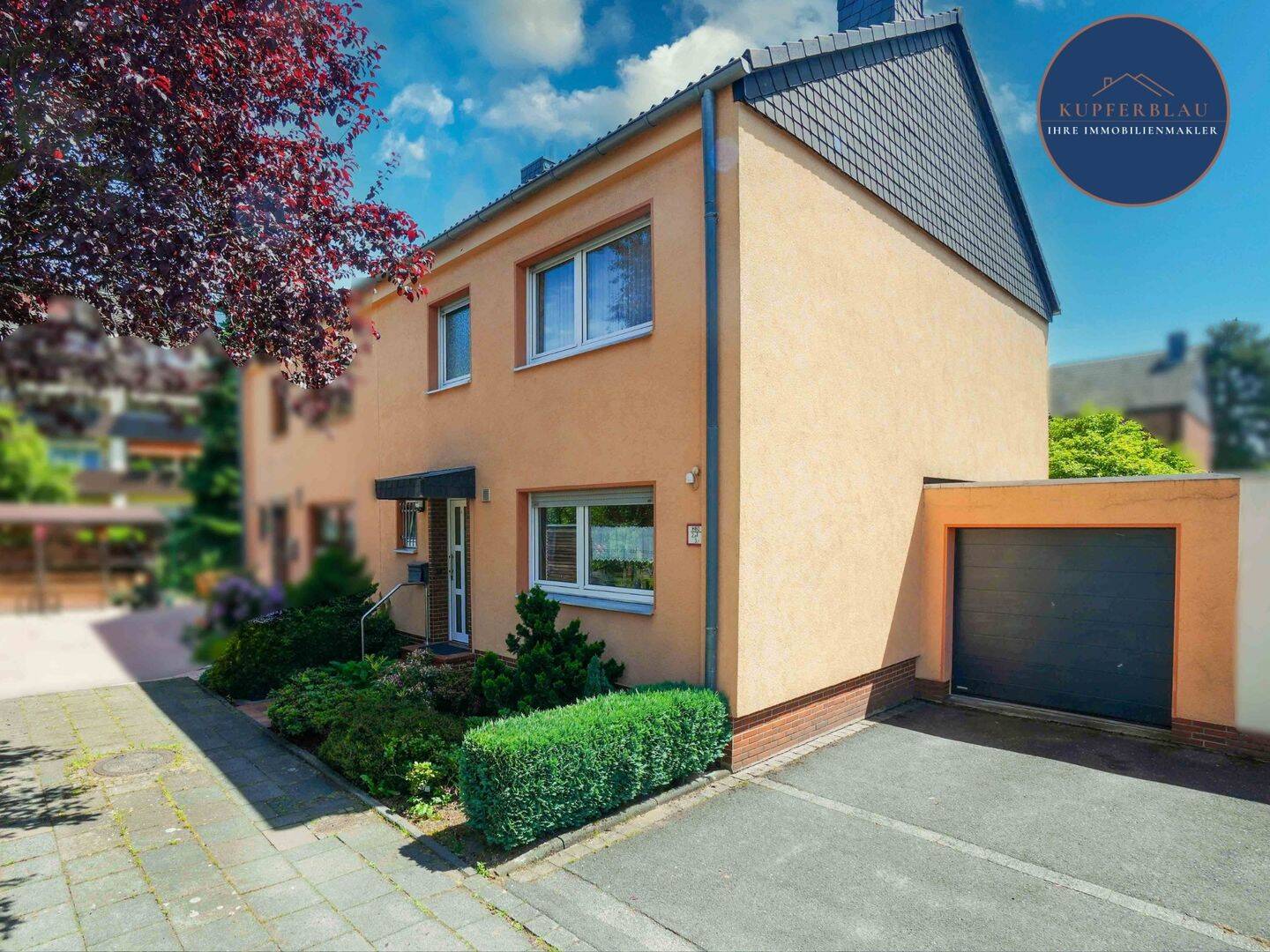 Familienidylle in Köln-Porz/Urbach - Doppelhaushälfte mit Garten und Garage auf Erbpacht – Köln – Vorschaubild 2