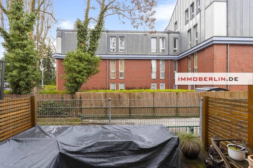 IMMOBERLIN.DE - Townhouse in Toplage! Exquisites Ambiente mit Südterrasse – Berlin – Bild 1 von 9