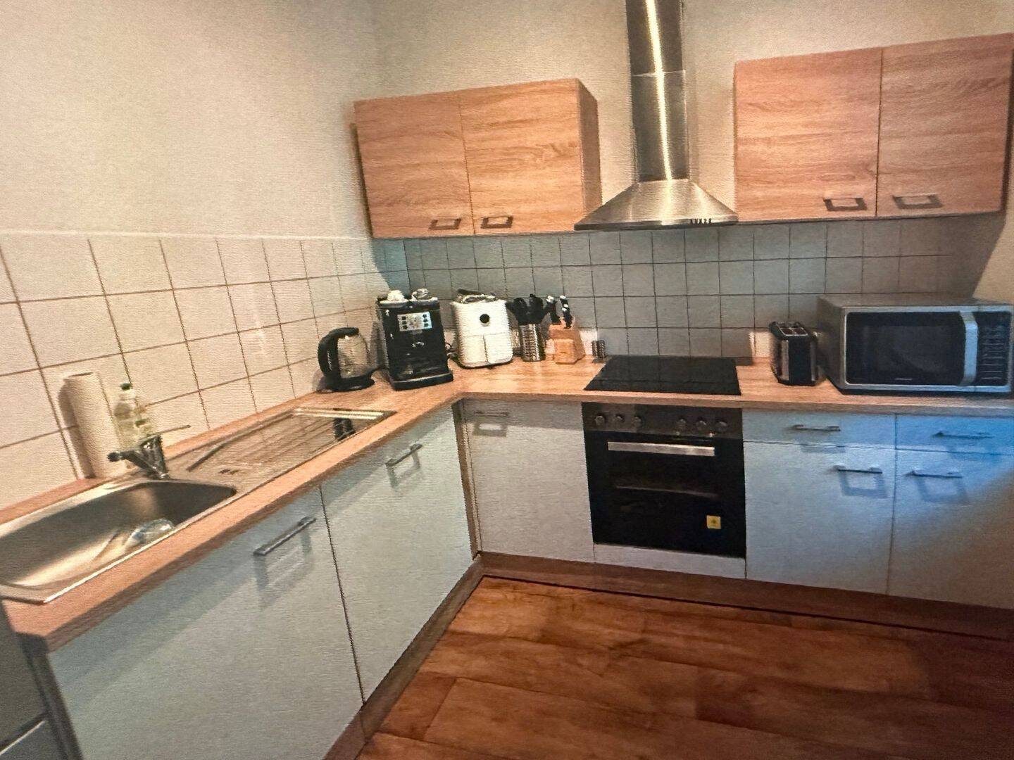 ruhige 3-Raum Wohnung mit Einbauküche und Balkon Nähe Stadtpark