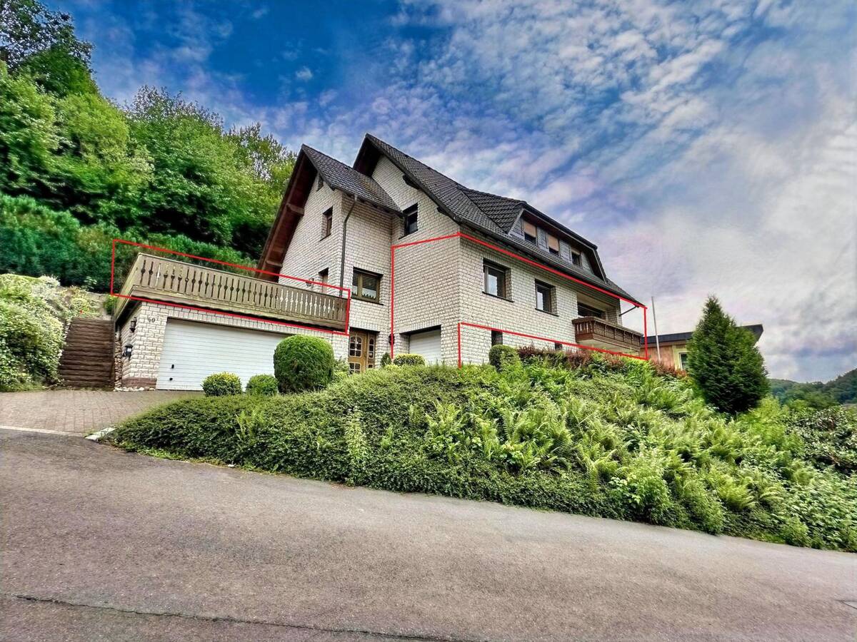 Seltenes Angebot: attraktive 5-Zimmer Eigentumswohnung in Attendorn-Rölleken – 57439 Attendorn – Bild 1 von 9