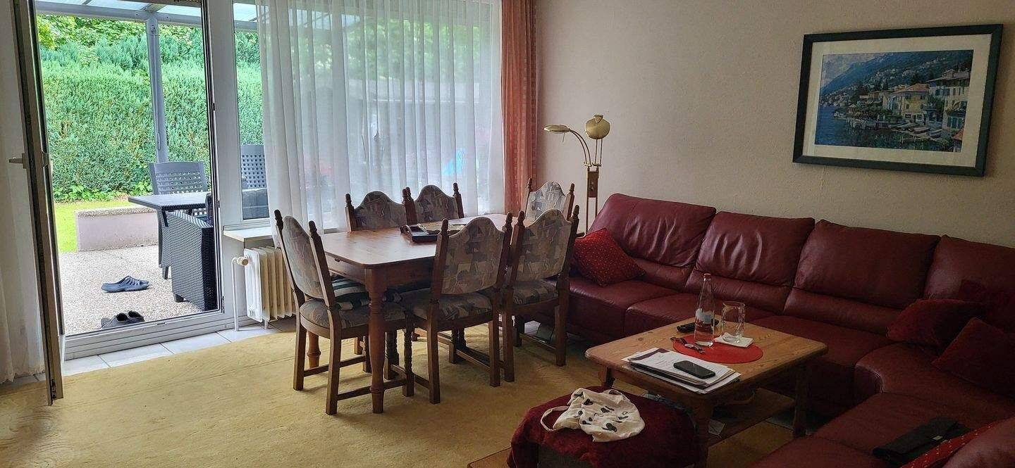 Charmanter DHH-Bungalow in begehrter Wohnlage von Ahrensburg, 4 Zimmer, ca. 84 m² Wohnfläche, ca. 360 m² Grundstück, Vollkeller, Carport – Ahrensburg – Vorschaubild 7