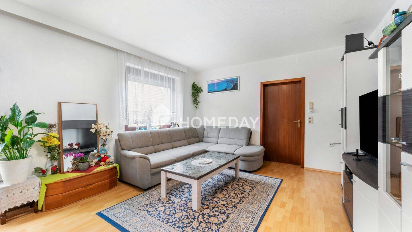 Charmantes MFH mit Entwicklungspotenzial - Fünf Wohneinheiten, Garage und gemeinschaftlichen Garten – Bochum – Vorschaubild 6