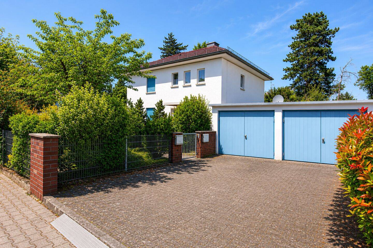 Großes Grundstück und ein Haus mit Potential in Bessungen