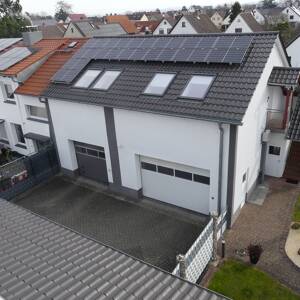 Mehrgenerationenhaus - frei werdend - Top-Zustand - 4 Einheiten - 2 große Garagen - schöner Garten – 68305 Mannheim – Vorschaubild 7