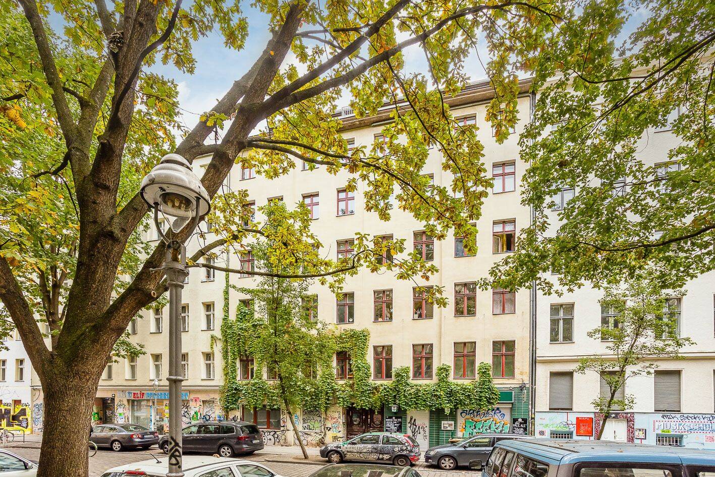 4-Zimmer-Altbauwohnung im Wrangelkiez!