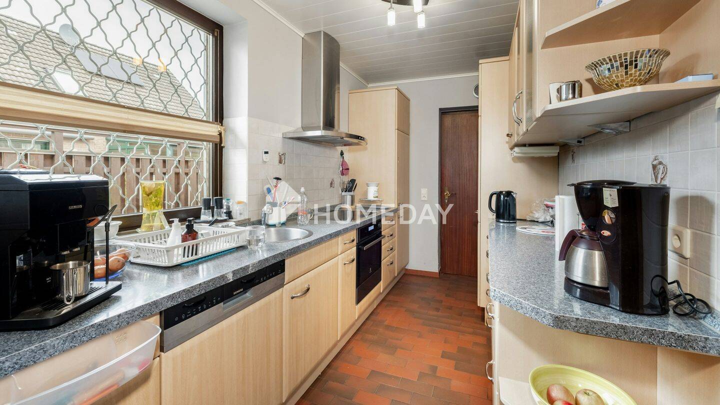 Ihr Zuhause mit viel Charme, Gallerie-Wohnzimmer, Garage & wunderschönem Garten | Ahlhorn – Großenkneten – Vorschaubild 7
