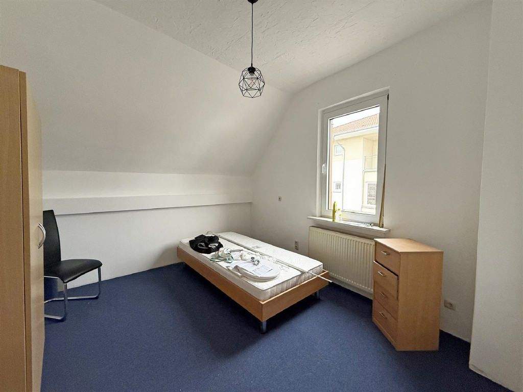Mitten in Mainz-Finthen Rentables 4-Parteienhaus mit eigener Duplex-Garage – Mainz – Vorschaubild 6