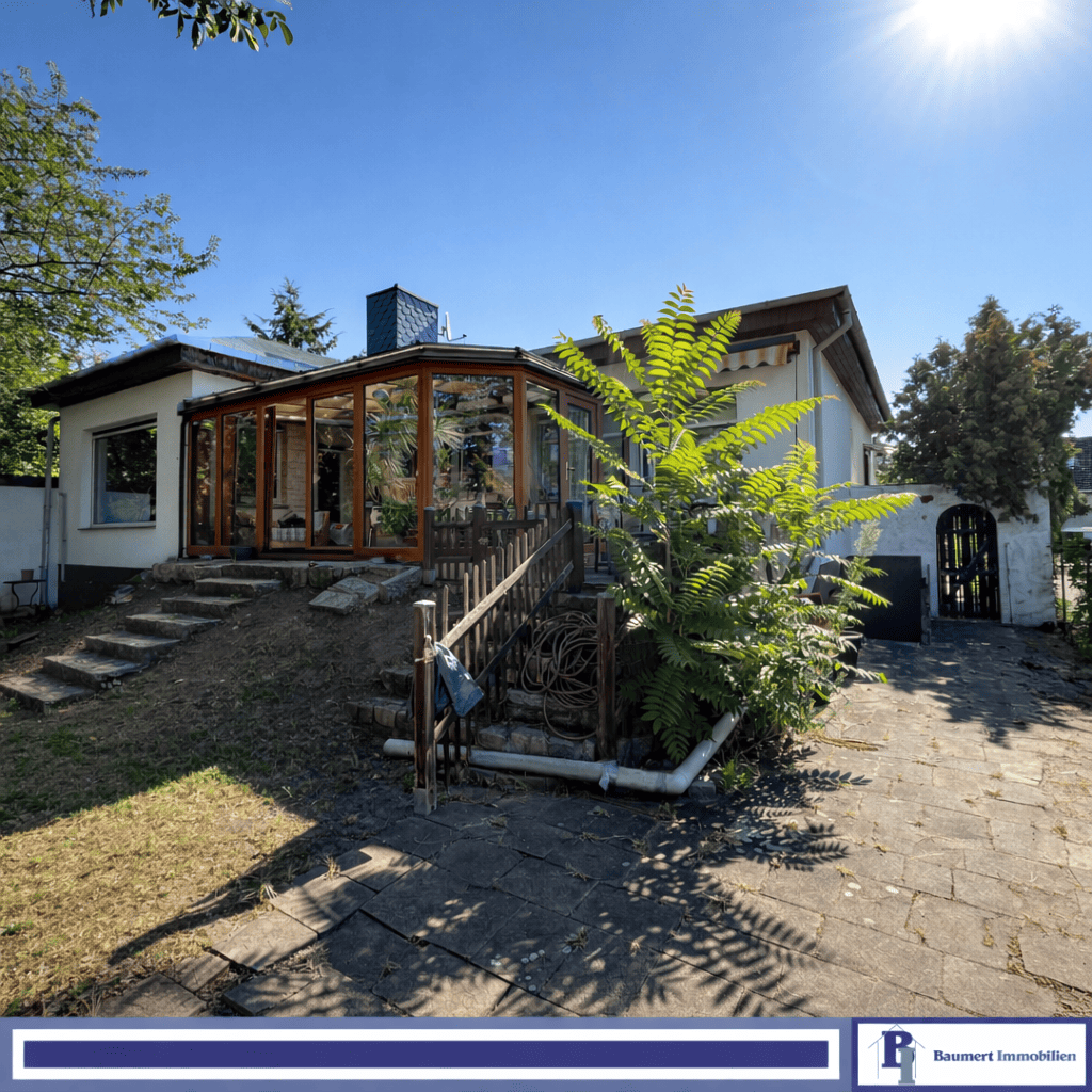 Einfamilienhaus im Bungalowstil mit großem Garten in Kaulsdorf-Süd