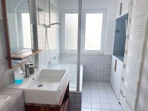 S-Obertürkheim: "Wohnidyll nahe Weinberge" Raumwunder - hochwertige 3-Zi. Wohnung, mit Einbauküche – 70329 Stuttgart – Vorschaubild 8