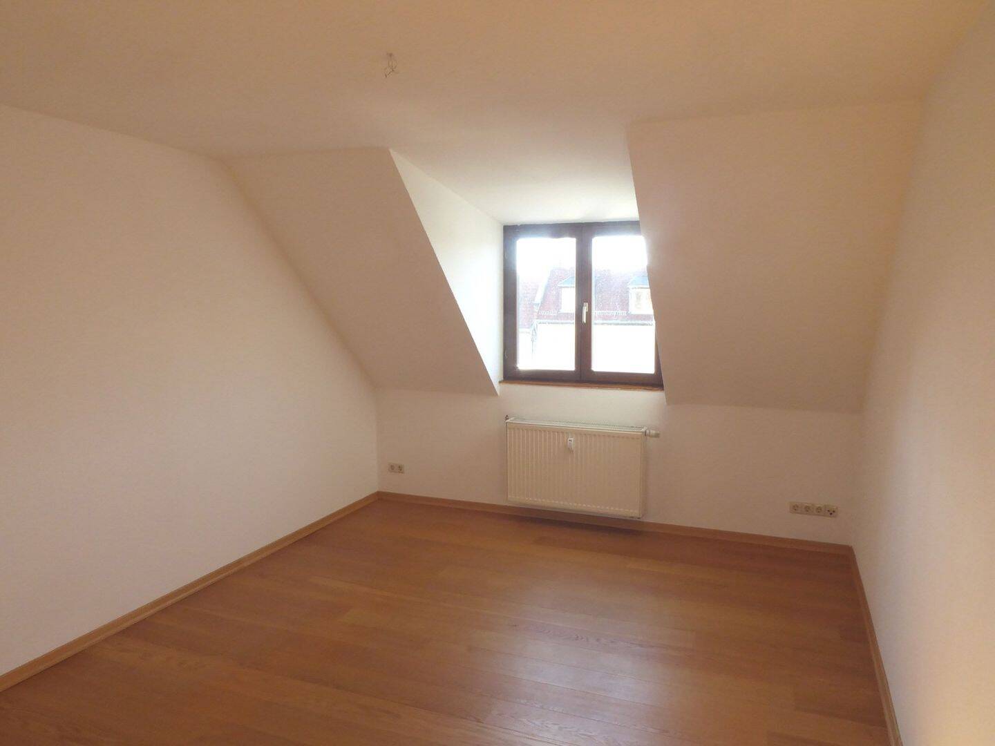Gohlis...Sonnige Dachgeschoss-Wohnung mit Flair! – Leipzig – Vorschaubild 8