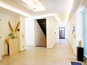 Luxuriöses Traumhaus in Köln-Fühlingen | 399 m² | Pool | Wintergarten | 6.569 m² Grundstück – 50769 Köln – Vorschaubild 7