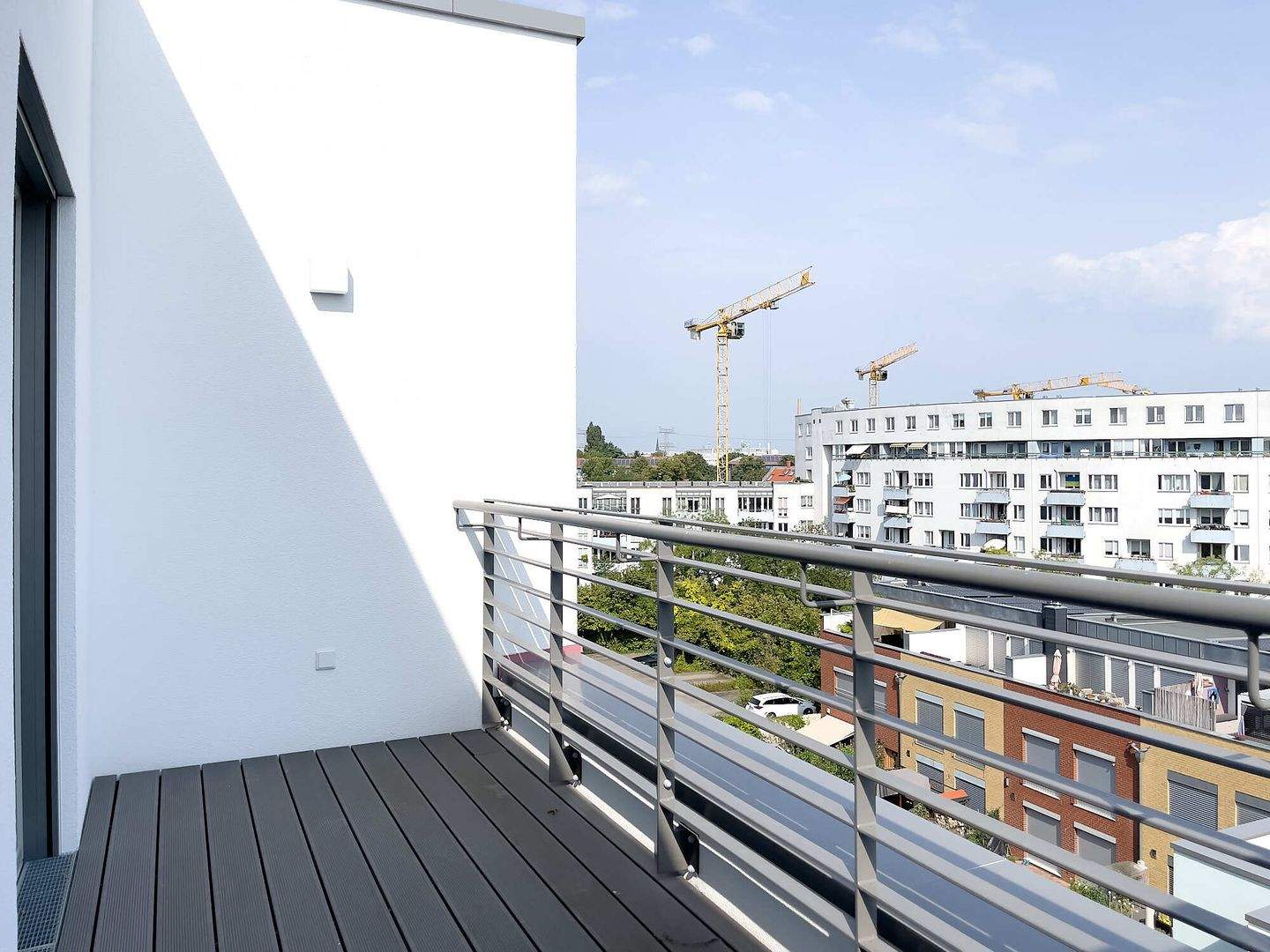Sofort einziehen: 2-Zimmer-DG mit 2 großen Terrassen – Berlin – Vorschaubild 8