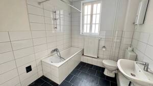 ACHTUNG SOMMERAKTION ! Renoviertes Appartement frei in Duisburg- Hüttenheim ! Provisionsfrei ! – Rosenbergstr. 2, 47259 Duisburg-Süd – Vorschaubild 9