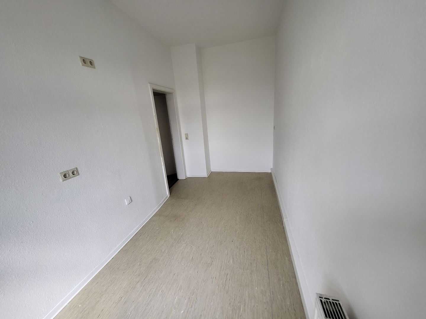 3-Raum-Wohnung im Altbau am Stadtrand – Leipzig – Vorschaubild 3