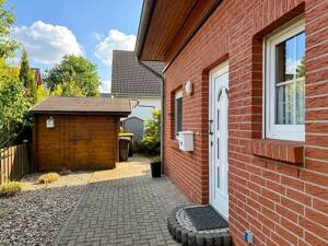 Familienfreundliches Reihenendhaus mit PV-Anlage & Klimaanlage – 38120 Braunschweig – Vorschaubild 3