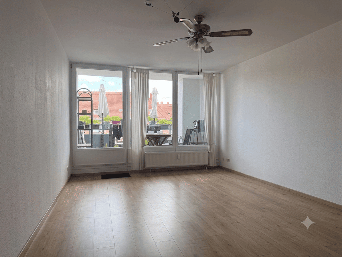 Empty Apartment - 2-room apartment with balcony, loggia & elevator in Spandau – Berlin – Vorschaubild 2