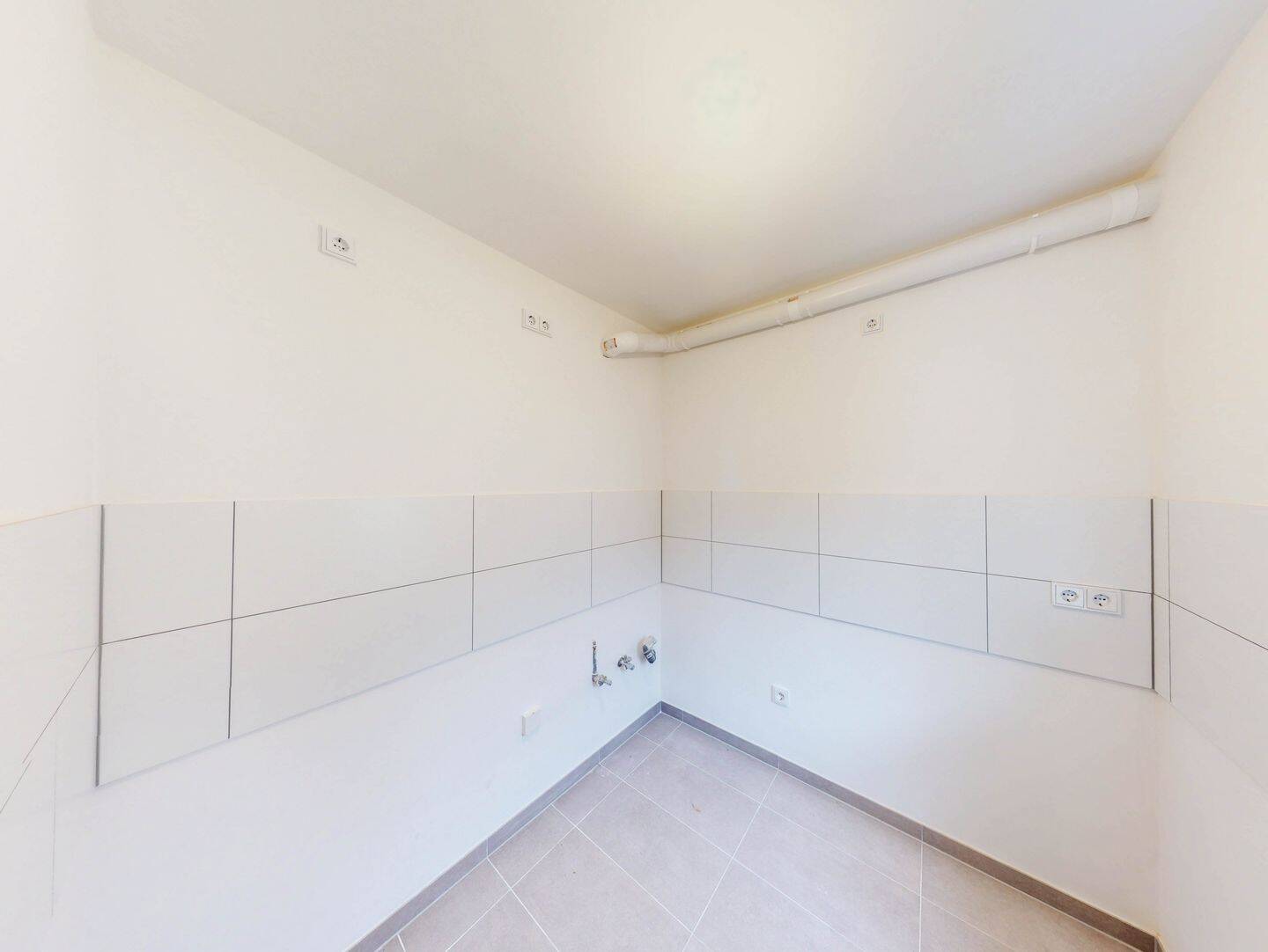 Helles 1-Zimmer-Apartment mit Balkon – München – Vorschaubild 5