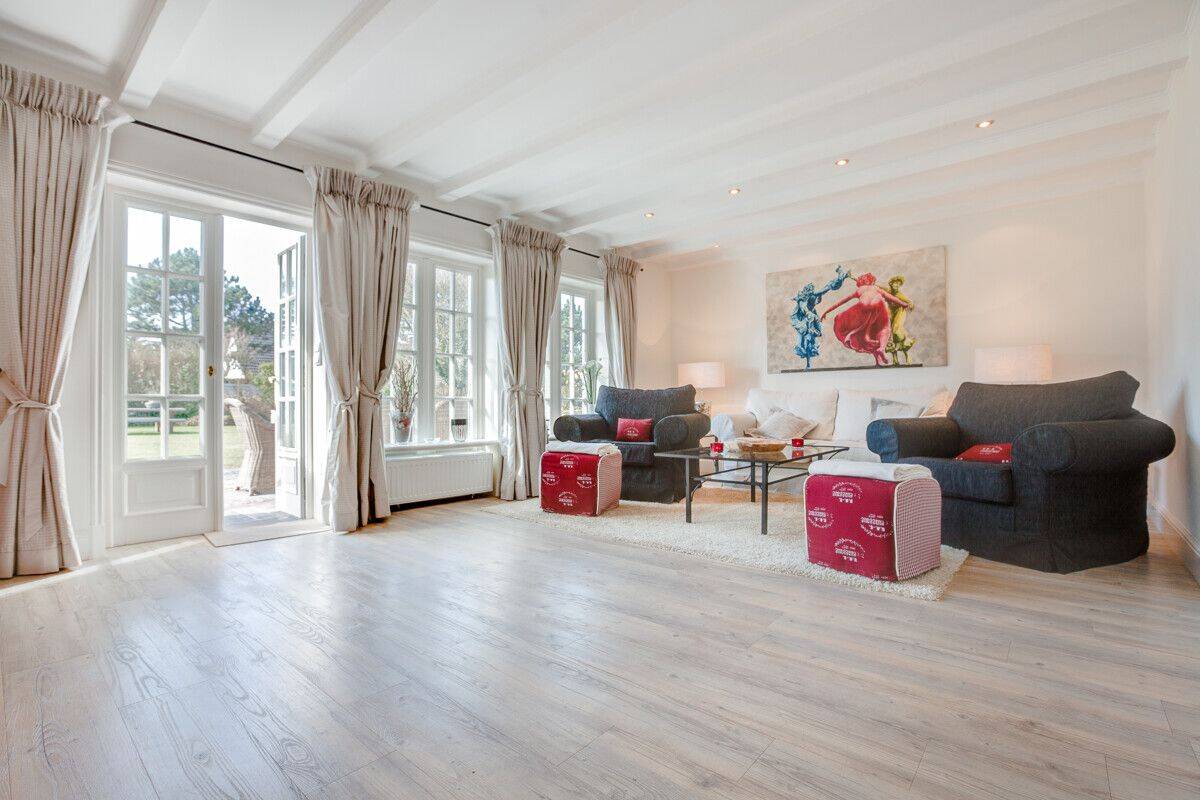Großzügiges Haus-im-Haus mit großem Garten in Dorfteichlage, fußläufig zu Strand und Golfplatz – Wenningstedt-Braderup (Sylt) – Vorschaubild 4