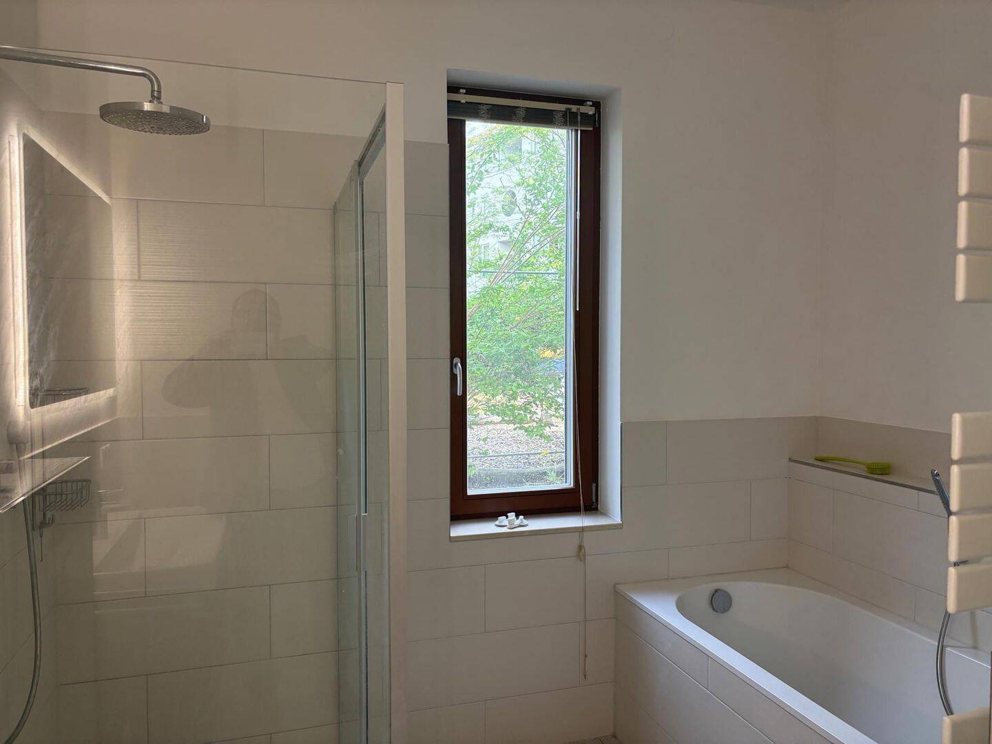 Beeindruckende Wohnung für Eigennutzer und Kapitalanleger !! – Leipzig – Vorschaubild 7