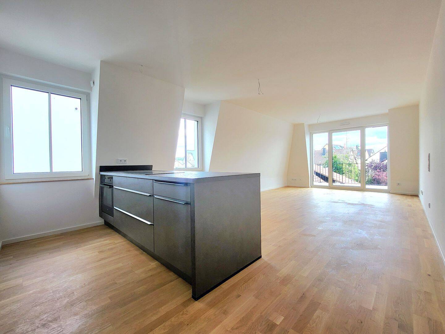 Hermann Immobilien:  Einziehen, wohlfühlen und einfach das Leben genießen!  WE 01.02.04