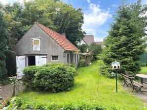 PURNHAGEN-IMMOBILIEN - Bremen-Rönnebeck, charm. Reetdachhaus mit sep. Werkstatt in zentraler Lage – 28777 Bremen – Vorschaubild 5
