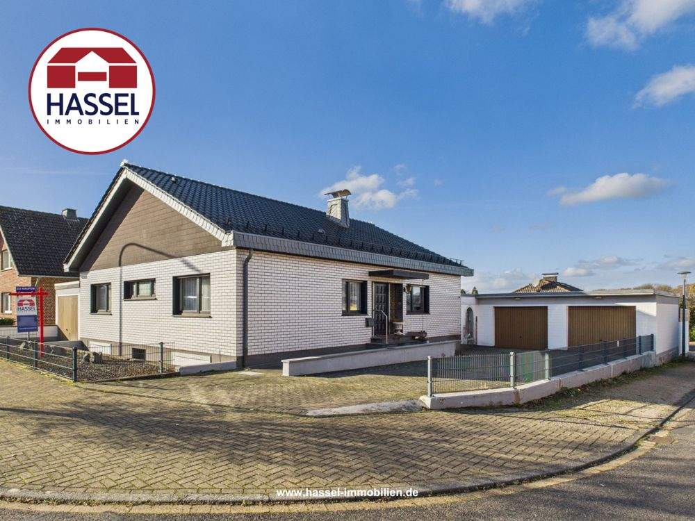 Rarität: Ebenerdiges Wohnen - komfortabel und zeitlos schön Ihr Bungalow in Zülpich – Zülpich – Bild 1 von 9