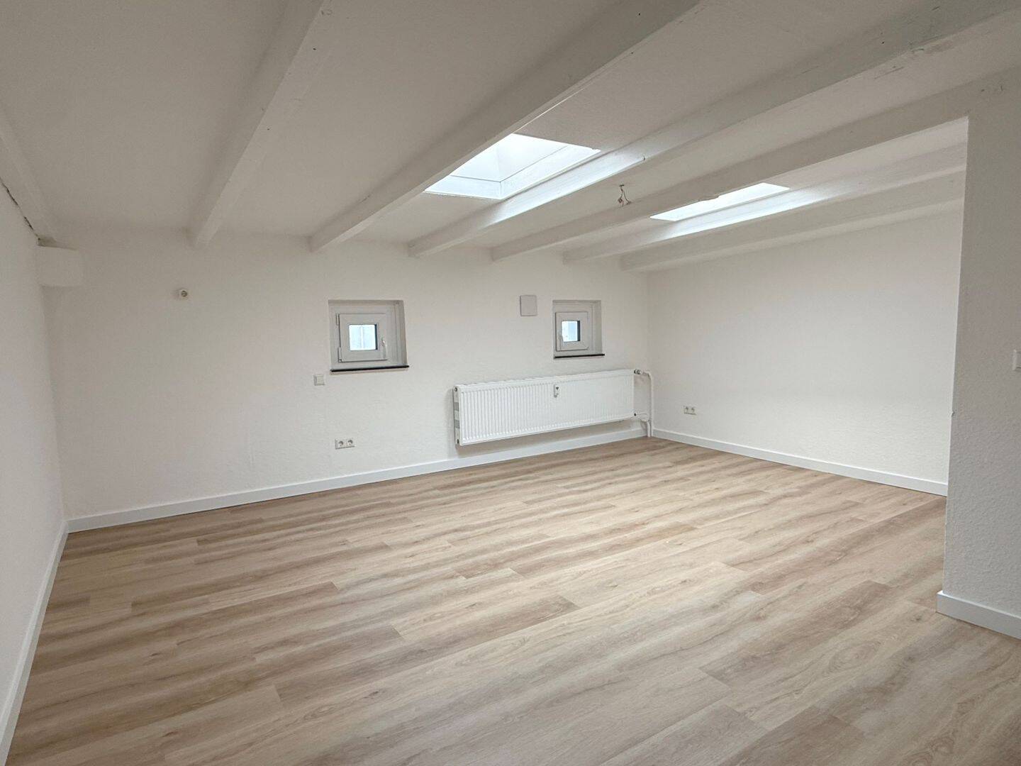 Gut geschnittene Dachgeschoss-Wohnung in H-List! – Hannover – Vorschaubild 4