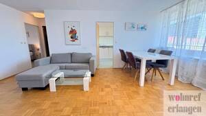 Schöne Wohnung mit Balkon in zentraler Lage – 91052 Erlangen – Vorschaubild 1
