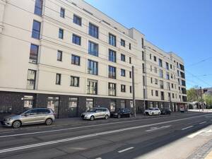 Familienglück im Wilhelmeck! Sonnige 4-Zimmer-Eigentumswohnung mit Balkon, Keller und Tiefgaragenstellplatz! – 39108 Magdeburg – Vorschaubild 4