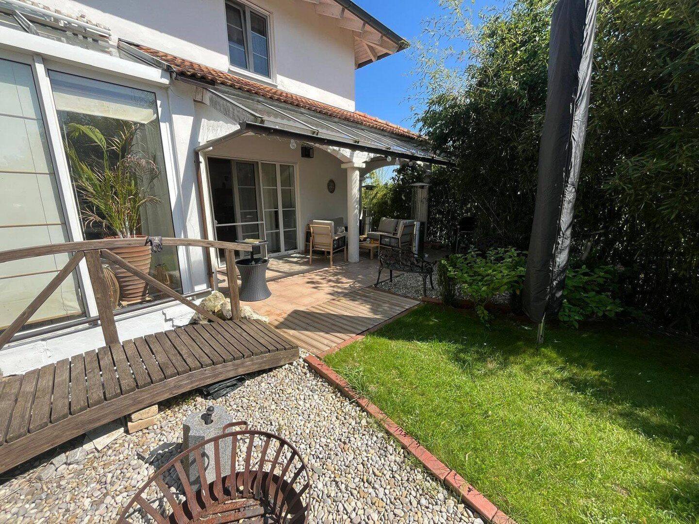Wunderschöne 6,5 Zimmer Villa mit gehobener Innenausstattung – Hettenshausen – Vorschaubild 6