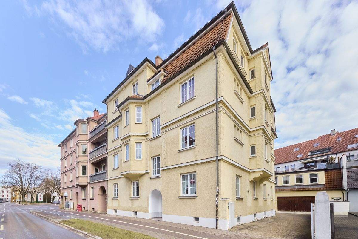 ***Dachterrasse, Garage und besondere Aufteilung: Wohnung im Thelottviertel mit Hausflair!*** – Augsburg – Vorschaubild 8