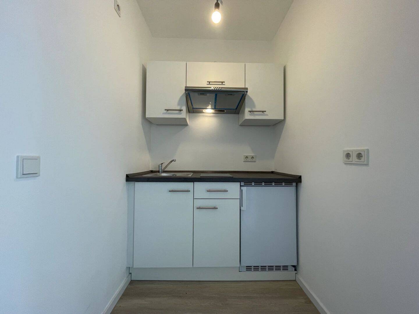 Zentrale 2-Zimmer-Wohnung in Rheinnähe – Köln – Vorschaubild 2