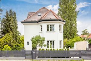 Wo Geschichte auf Perfektion trifft - Kernsanierte Stadtvilla in Berlin-Dahlem