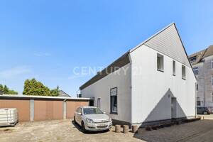 Viel Platz für Ihre Ideen - Zweifamilienhaus mit Charakter und 4 Garagen in Essen – 45359 Essen – Vorschaubild 3